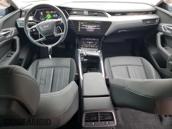 2022 Audi e-tron Premium with VIN WA1AAAGE4NB042461, listed as a Copart auction lot 83235624 with 10,991 mi miles and Salvage title. Bid and sale history available at DreamBid. Image 8.
