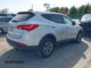 2016 Hyundai Santa Fe z VIN 5XYZTDLB0GG338313, wystawiony jako IAAI lot #42103866 z przebiegiem 111 555 mil mil oraz . Historia ofert i sprzedaży dostępna na DreamBid. Obrazek 4.