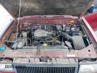 1995 Isuzu Trooper z VIN JACDJ58V2S7912245, wystawiony jako IAAI lot #41437362 z przebiegiem 237 321 mil mil oraz . Historia ofert i sprzedaży dostępna na DreamBid. Obrazek 10.
