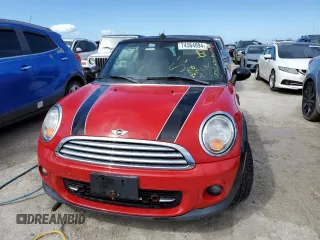 2015 MINI Convertible с VIN WMWZN3C53FT266957, выставлен на аукционе Copart как лот 74564094 с пробегом Не указан миль и На запчасти • Non repairable. История ставок и продаж доступна на DreamBid. Изображение 5.