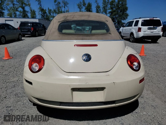 2008 Volkswagen Beetle SE with VIN 3VWRG31Y58M405978, listed as a Copart auction lot 66901035 with 142,688 mi miles and Clean title. Bid and sale history available at DreamBid. Image 6.
