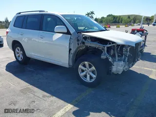 2009 Toyota Highlander with VIN JTEDS41A292079680, listed as a IAAI auction lot 41777446 with 139,260 mi miles. Bid and sale history available at carsss.com. Image 1.
