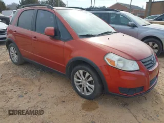 2013 Suzuki SX4 Crossover with VIN JS2YB5A35D6100302, listed as a IAAI auction lot 41566822 with 126,344 mi miles. Bid and sale history available at carsss.com. Image 1.