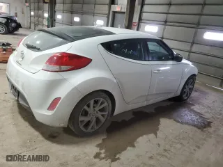 2016 Hyundai Veloster with VIN KMHTC6AD9GU269878, listed as a Copart auction lot 41830905 with 133,406 mi miles and Salvage Title. Bid and sale history available at carsss.com. Image 3.