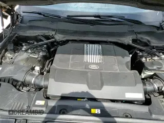 2018 Land Rover Range Rover Sport with VIN SALWR2RE9JA185826, listed as a Copart auction lot 68530315 with 51,288 mi miles and Salvage title. Bid and sale history available at DreamBid. Image 14.