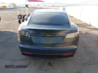 2022 Tesla Model S with VIN 5YJSA1E57NF493457, listed as a IAAI auction lot 41456284 with Not Provided miles and . Bid and sale history available at DreamBid. Image 16.