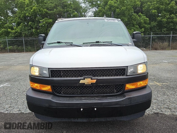 2020 Chevrolet Express Cargo with VIN 1GCWGAFG0L1178831, listed as a Copart auction lot 62545515 with 103,007 mi miles and Clean title. Bid and sale history available at DreamBid. Image 5.