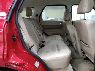 2010 Ford Escape Limited z VIN 1FMCU0E71AKC15699, wystawiony jako Copart lot #85142614 z przebiegiem 139 119 mil mil oraz Czysty tytuł • Clean title. Historia ofert i sprzedaży dostępna na DreamBid. Obrazek 11.