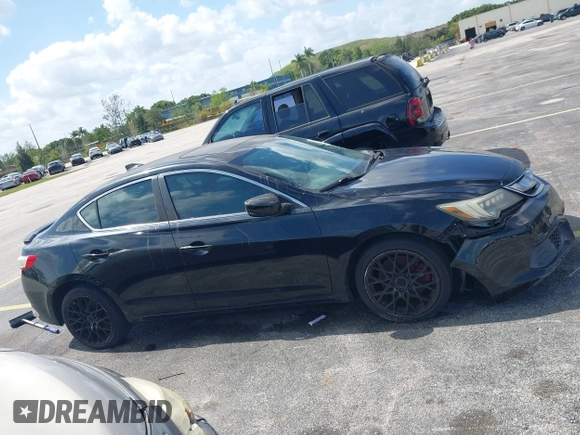 2016 Acura ILX z VIN 19UDE2F38GA005372, wystawiony jako IAAI lot #42154085 z przebiegiem Nie podano mil oraz . Historia ofert i sprzedaży dostępna na DreamBid. Obrazek 12.