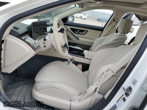 2023 Mercedes-Benz S-Class S 500 with VIN W1K6G6DB6PA203893, listed as a Copart auction lot 84664804 with 743 mi miles and Salvage Title. Bid and sale history available at carsss.com. Image 7.