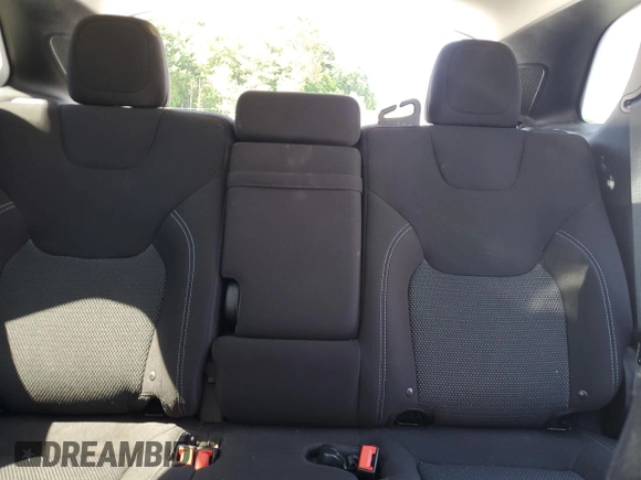2019 Jeep Cherokee Latitude with VIN 1C4PJLCB7KD205885, listed as a Copart auction lot 58077555 with 188,034 mi miles and Salvage title. Bid and sale history available at DreamBid. Image 10.