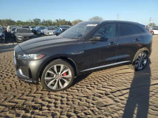 2020 Jaguar F-Pace S with VIN SADCM2FV4LA647228, listed as a Copart auction lot 81174084 with 18,768 mi miles and Non Repairable. Bid and sale history available at DreamBid. Image 1.