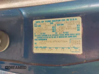 1985 Ford F-250 z VIN 1FTHX25L8FKA37064, wystawiony jako IAAI lot #42373947 z przebiegiem 12 428 mil mil oraz . Historia ofert i sprzedaży dostępna na DreamBid. Obrazek 9.