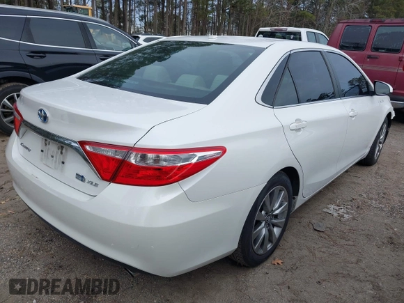 2017 Toyota Camry Hybrid LE with VIN 4T1BD1FK4HU204747, listed as a IAAI auction lot 41361540 with 124,746 mi miles. Bid and sale history available at carsss.com. Image 4.