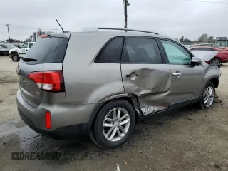 2014 Kia Sorento LX with VIN 5XYKT4A73EG426012, listed as a Copart auction lot 86743754 with 68,157 mi miles and Salvage Title. Bid and sale history available at carsss.com. Image 3.