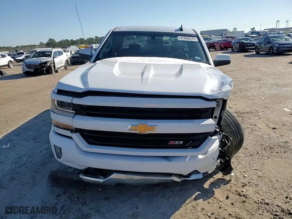 2018 Chevrolet Silverado 1500 LT with VIN 2GCVKREC1J1111492, listed as a Copart auction lot 41888575 with 98,495 mi miles and Salvage Title. Bid and sale history available at carsss.com. Image 10.