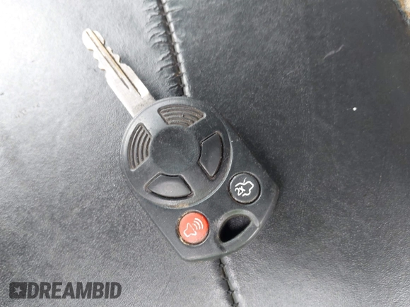 2010 Ford Escape Limited с VIN 1FMCU9EG4AKD09015, выставлен на аукционе IAAI как лот 42466872 с пробегом 146 824 миль миль и . История ставок и продаж доступна на DreamBid. Изображение 11.