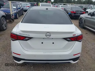 2024 Nissan Sentra SR with VIN 3N1AB8DVXRY378822, listed as a IAAI auction lot 42279641 with 8,042 mi miles and . Bid and sale history available at DreamBid. Image 16.