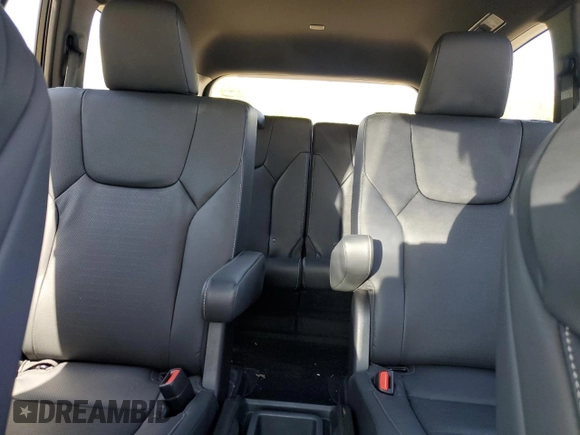 2024 Lexus TX 500h F Sport Premium с VIN 5TDABAB65RS001273, выставлен на аукционе Copart как лот 56386815 с пробегом 9 920 миль миль и На запчасти • Non repairable. История ставок и продаж доступна на DreamBid. Изображение 10.