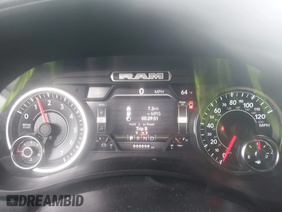 2022 Ram 2500 Tradesman with VIN 3C6UR5CJ2NG253565, listed as a IAAI auction lot 42230918 with 50,050 mi miles and . Bid and sale history available at DreamBid. Image 7.
