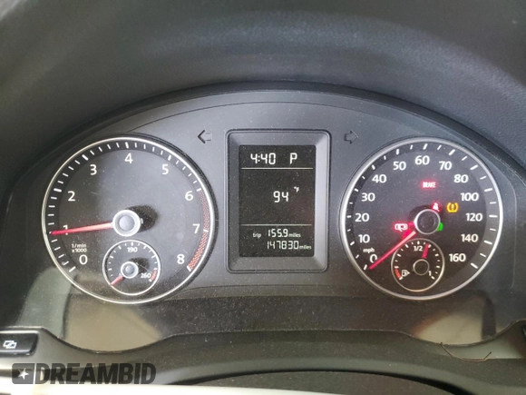 2010 Volkswagen Jetta Limited Edition z VIN 3VWRX7AJ1AM115611, wystawiony jako Copart lot #61024355 z przebiegiem 147 830 mil mil oraz Szkoda całkowita • Salvage title. Historia ofert i sprzedaży dostępna na DreamBid. Obrazek 9.