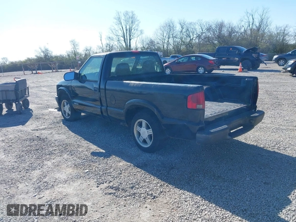 1999 Chevrolet S-10 LS with VIN 1GCCS1444XK153487, listed as a IAAI auction lot 41994464 with 190,403 mi miles and . Bid and sale history available at DreamBid. Image 3.