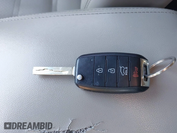 2016 Kia Sorento EX with VIN 5XYPHDA16GG028881, listed as a IAAI auction lot 41831757 with 179,223 mi miles and . Bid and sale history available at DreamBid. Image 11.