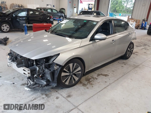 2019 Nissan Altima 2.5 SL with VIN 1N4BL4EV8KC216553, listed as a IAAI auction lot 41365870 with 60,091 mi miles. Bid and sale history available at carsss.com. Image 17.