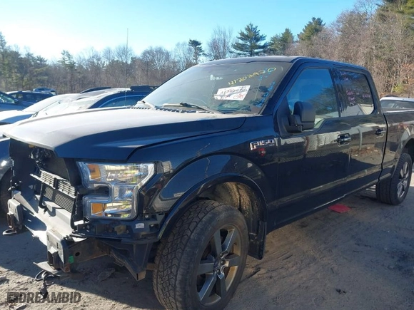 2015 Ford F-150 XLT w/HD Payload Pkg with VIN 1FTFW1EF4FFB92914, listed as a IAAI auction lot 41202920 with 155,497 mi miles. Bid and sale history available at carsss.com. Image 15.