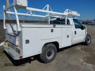2002 Ford F-250 with VIN 1FDNF20SX2EC42426, listed as a IAAI auction lot 41568808 with Not provided miles and . Bid and sale history available at DreamBid. Image 4.