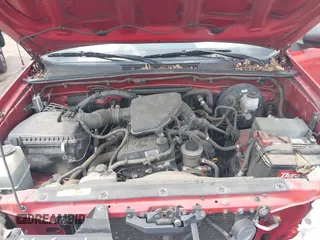 2012 Toyota Tacoma with VIN 5TFTX4CN0CX015522, listed as a IAAI auction lot 42486017 with 205,596 mi miles and . Bid and sale history available at DreamBid. Image 10.