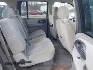 2006 Chevrolet TrailBlazer LS with VIN 1GNET16S266102683, listed as a IAAI auction lot 41394394 with 134,971 mi miles and . Bid and sale history available at DreamBid. Image 8.