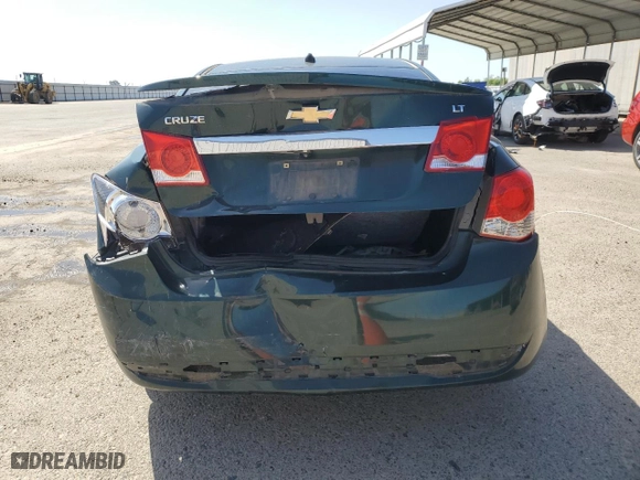 2014 Chevrolet Cruze 1LT with VIN 1G1PC5SB1E7124920, listed as a Copart auction lot 52050715 with 111,614 mi miles and Salvage Title. Bid and sale history available at carsss.com. Image 6.