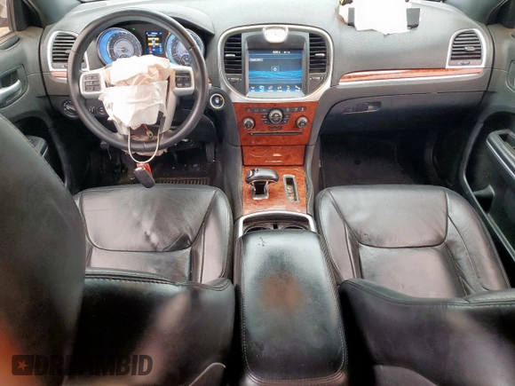 2014 Chrysler 300 with VIN 2C3CCAAG3EH280249, listed as a Copart auction lot 59744705 with 139,950 mi miles and Clean title. Bid and sale history available at DreamBid. Image 8.
