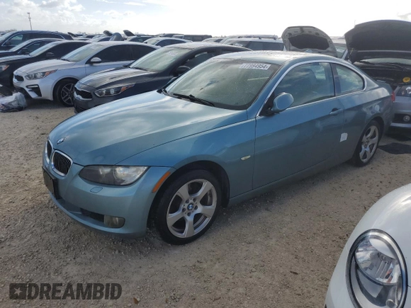 2008 BMW 3 Series 328xi z VIN WBAWC33508PD09383, wystawiony jako Copart lot #77994954 z przebiegiem 136 592 mil mil oraz Szkoda całkowita • Salvage title. Historia ofert i sprzedaży dostępna na DreamBid. Obrazek 1.