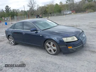 2005 Audi A6 with VIN WAUDG74F35N119978, listed as a IAAI auction lot 41835642 with 205,660 mi miles. Bid and sale history available at carsss.com. Image 1.