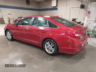 2015 Hyundai Sonata SE z VIN 5NPE24AF6FH153133, wystawiony jako IAAI lot #42054380 z przebiegiem 64 570 mil mil oraz . Historia ofert i sprzedaży dostępna na DreamBid. Obrazek 3.