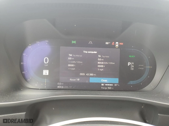 2023 Volvo C40 Recharge Pure Electric Ultimate with VIN YV4ED3GM8P2052766, listed as a Copart auction lot 72587604 with 42,283 mi miles and Salvage Title. Bid and sale history available at carsss.com. Image 9.