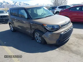 2016 Kia Soul with VIN KNDJN2A20G7249613, listed as a IAAI auction lot 41756079 with 45,128 mi miles. Bid and sale history available at carsss.com. Image 1.