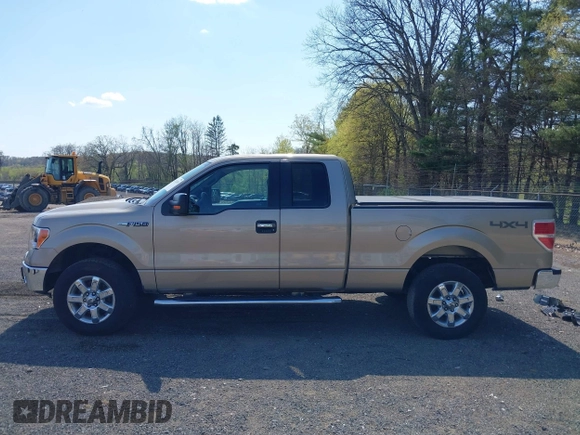 2014 Ford F-150 XL with VIN 1FTFX1EF3EFA91472, listed as a IAAI auction lot 42112651 with 1 mi miles. Bid and sale history available at carsss.com. Image 15.