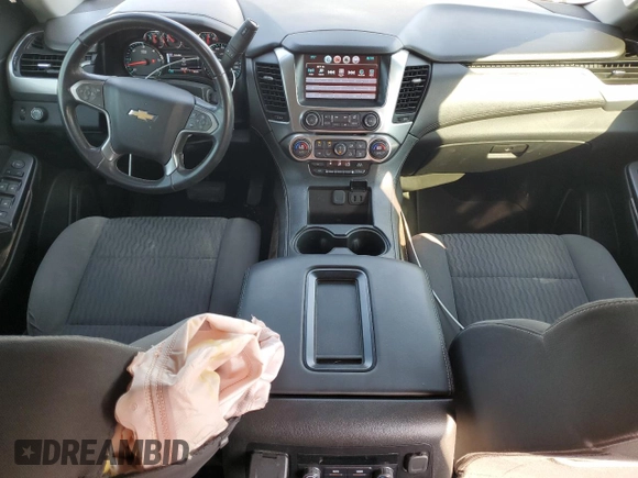 2018 Chevrolet Suburban LS with VIN 1GNSCGKC3JR136952, listed as a Copart auction lot 75264824 with 132,487 mi miles and Clean title. Bid and sale history available at DreamBid. Image 8.
