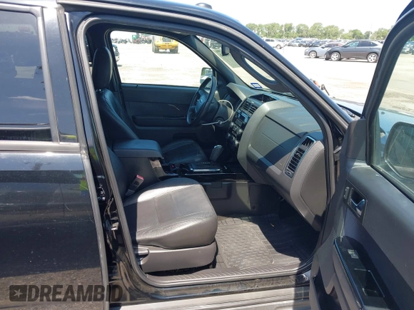 2012 Ford Escape Limited z VIN 1FMCU0E78CKC19851, wystawiony jako IAAI lot #42386254 z przebiegiem 139 504 mil mil oraz . Historia ofert i sprzedaży dostępna na DreamBid. Obrazek 5.