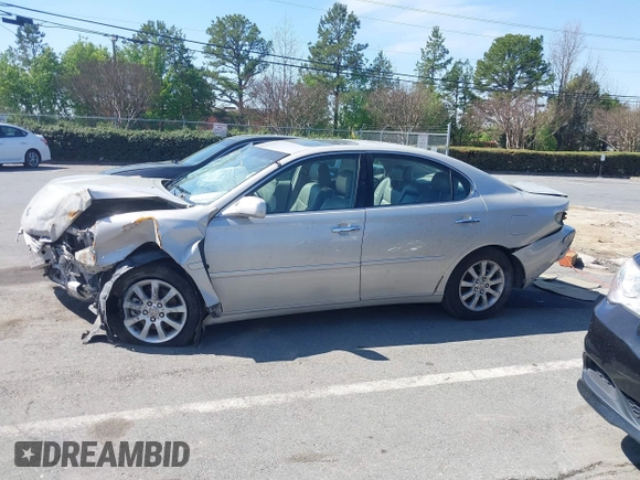 2003 Lexus ES 300 with VIN JTHBF30G530134530, listed as a IAAI auction lot 41875938 with 233,424 mi miles. Bid and sale history available at carsss.com. Image 14.