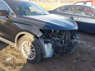 2016 Lincoln MKX Select with VIN 2LMTJ8KR5GBL55338, listed as a IAAI auction lot 41431389 with 93,181 mi miles. Bid and sale history available at carsss.com. Image 17.
