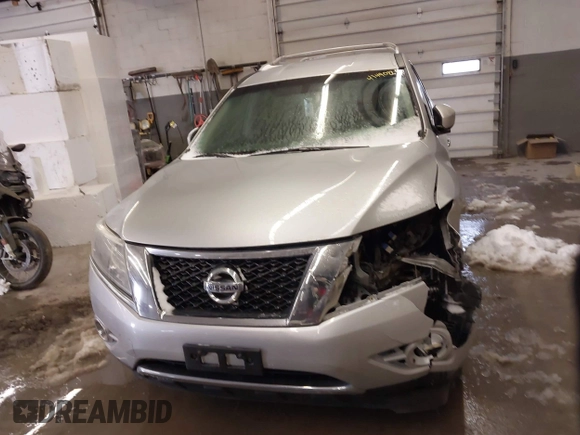 2016 Nissan Pathfinder Platinum z VIN 5N1AR2MM7GC652590, wystawiony jako IAAI lot #41490229 z przebiegiem 112 461 mil mil oraz . Historia ofert i sprzedaży dostępna na DreamBid. Obrazek 13.