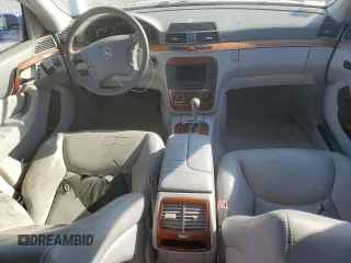 2004 Mercedes-Benz S-Class 4.3L with VIN WDBNG70JX4A424402, listed as a Copart auction lot 85068814 with 169,431 mi miles and Salvage Title. Bid and sale history available at carsss.com. Image 8.