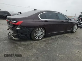 2020 BMW 7 Series 740i with VIN WBA7T2C04LCD14332, listed as a Copart auction lot 48348235 with 68,401 mi miles and Salvage title. Bid and sale history available at DreamBid. Image 3.