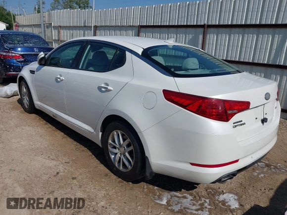 2013 Kia Optima LX with VIN KNAGM4A79D5374408, listed as a IAAI auction lot 42024032 with 109,798 mi miles. Bid and sale history available at carsss.com. Image 3.