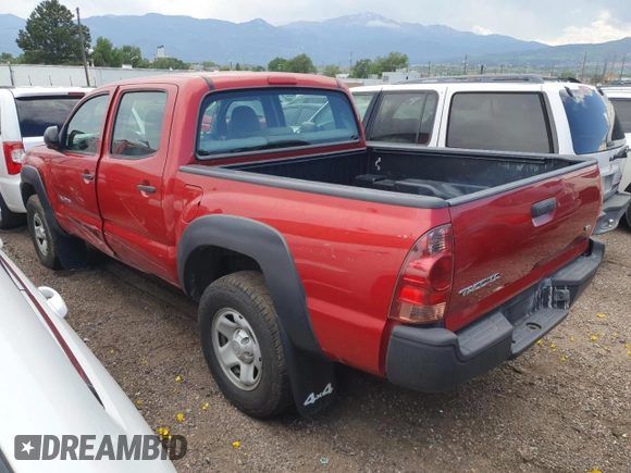 2014 Toyota Tacoma with VIN 3TMLU4EN6EM153693, listed as a Copart auction lot 59296805 with 205,117 mi miles and Salvage title. Bid and sale history available at DreamBid. Image 2.