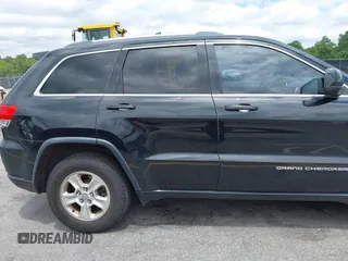 2016 Jeep Grand Cherokee Laredo with VIN 1C4RJEAG0GC320683, listed as a IAAI auction lot 42379025 with 124,750 mi miles and . Bid and sale history available at DreamBid. Image 17.